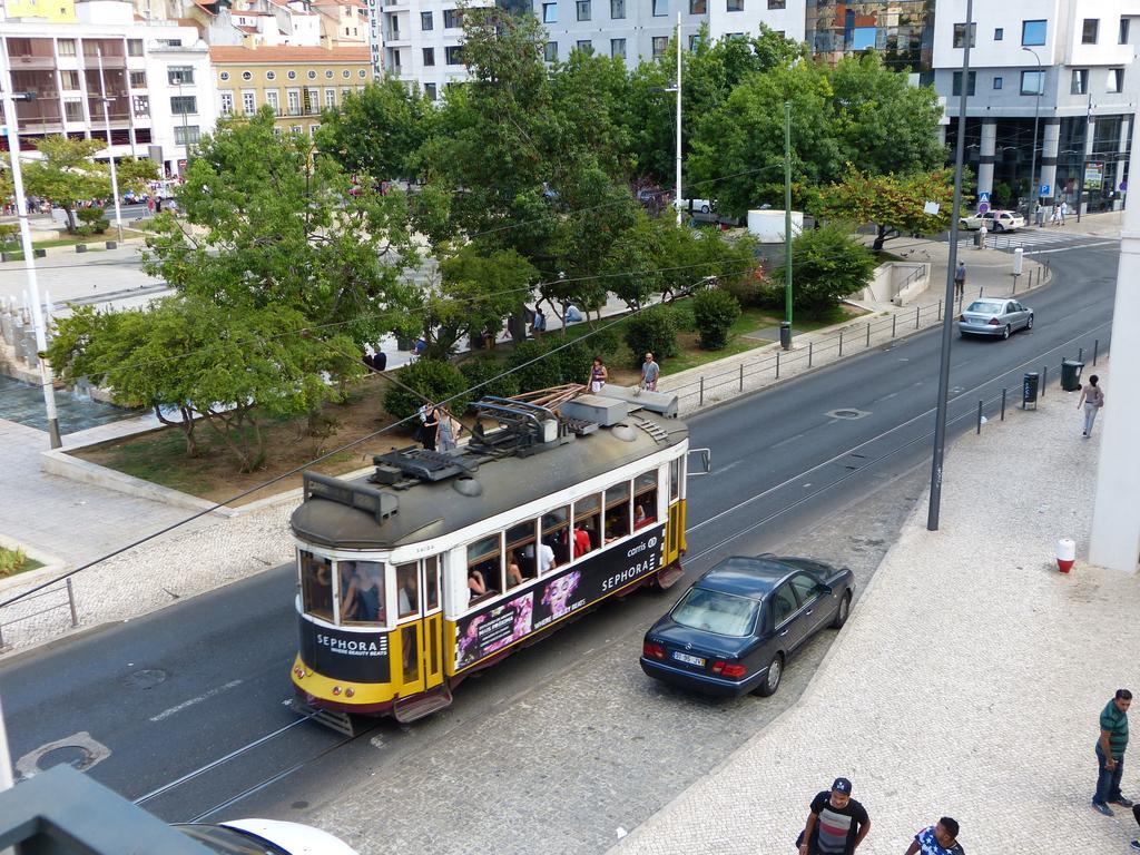 Bairrus Lisbon Apartments - Mello Bagian luar foto